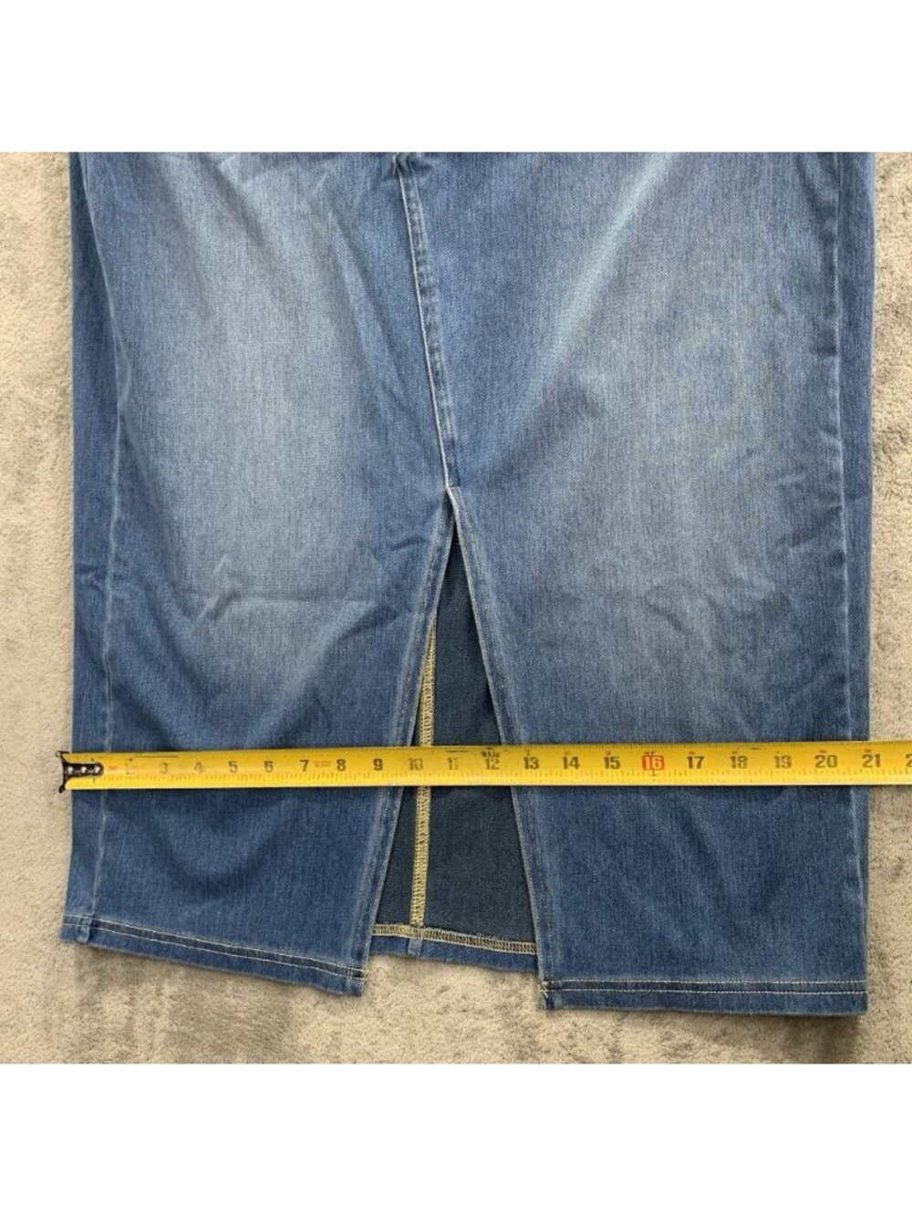 Halara Skirt Womens XL Blue Flex High Waisted Bodycon Washed Denim Casual Midi - Picture 3 of 8